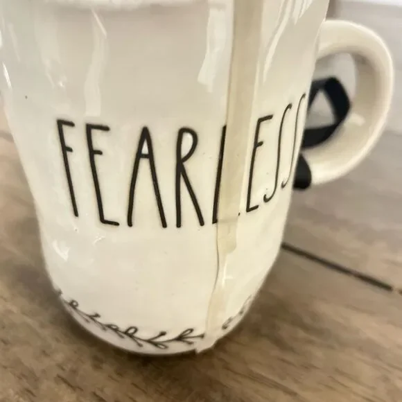 Rae Dunn “FEARLESS” Mug Candle | Artisan Collection | New with Tag - Picture 5 of 7